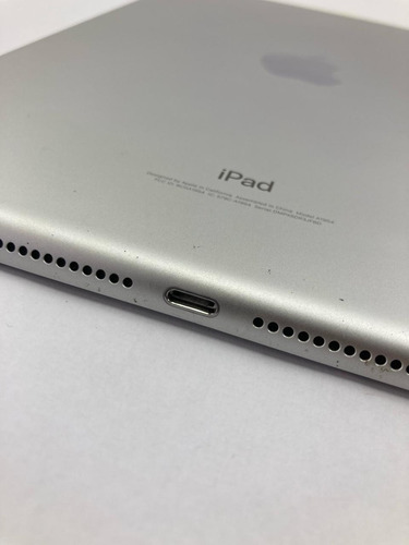 Apple iPad 6a Generación 32gb 9.7 A1954 Más Sim (Usado)