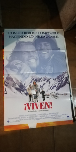 Afiche De Cine Original Película Viven 1993