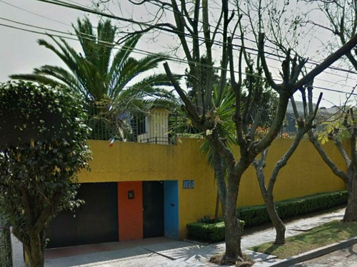 Casa En Venta En Lomas De Chapultepec, Super Precio De Remate Bancario