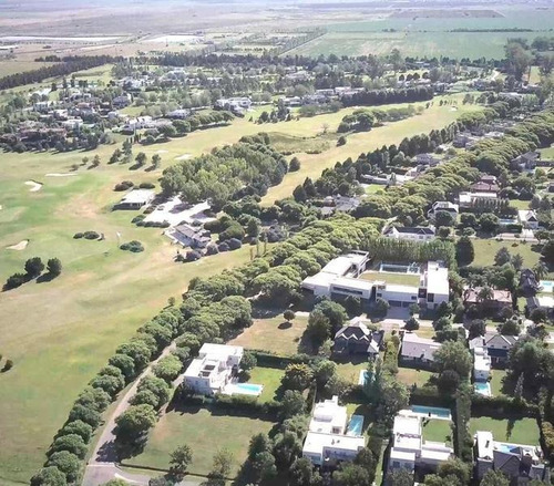 Imagen 3 de 11 de Lote De 2400m2 En Kentucky Club De Campo, Funes.