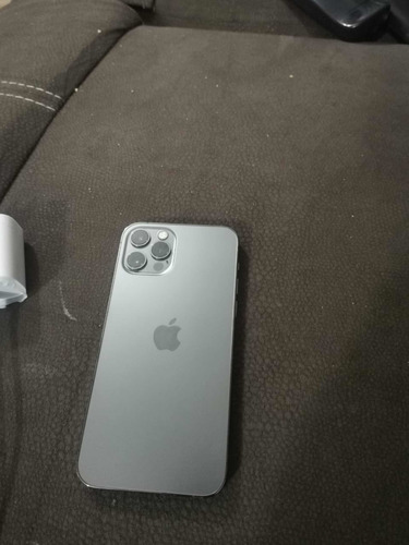 iPhone 12 Pro (Usado)