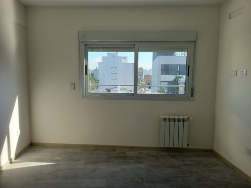 Imagen 6 de 23 de 3 Amb. A Estrenar Duplex 2 Grandes Balcones P.chas