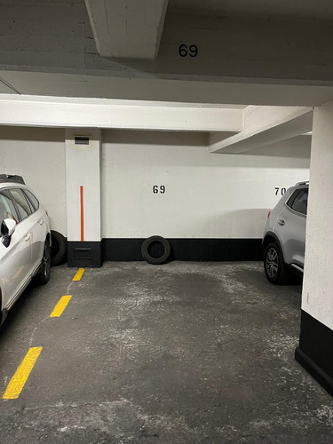 Excelente Oficina Ubicada En Un Excelente Lugar