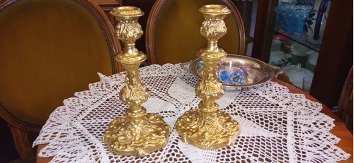 Antiguo Par De Candelabros Peltre Patinados Dorado 28cm N790