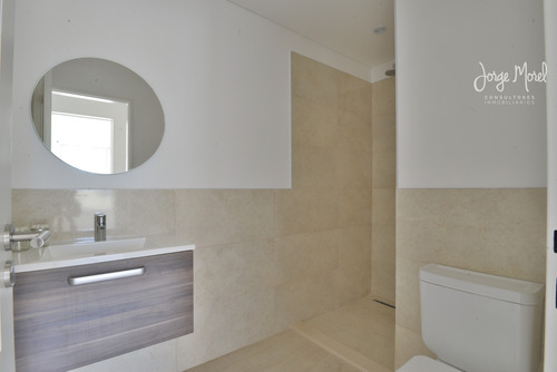Casa Interno #100-200 - San Sebastian - Area 2 - 875m2 #id 661