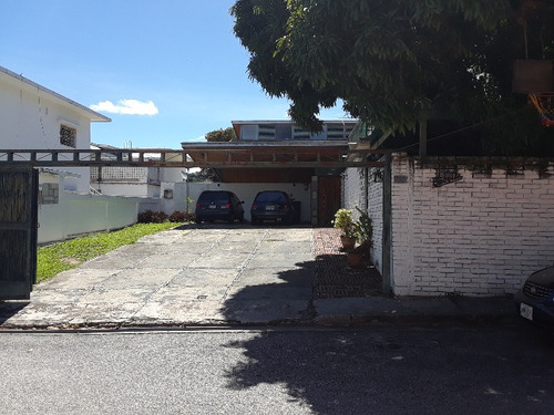 Venta Casa Colinas De Bello Monte 10h+2s 7b+1s /6pe 