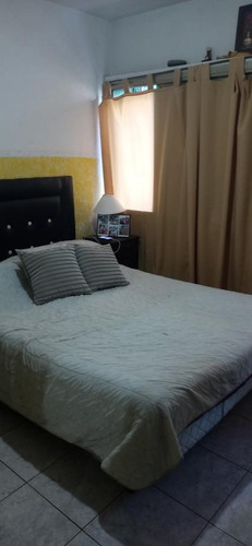 Departamento En Venta - 3 Dormitorios 1 Baño - 66mts2 - Villa Lugano