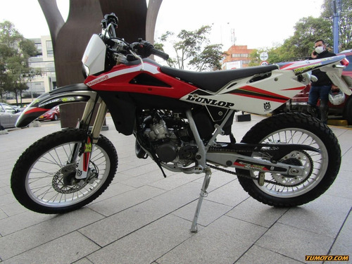 Motos Husqvarna