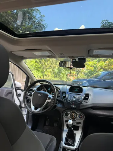 Ford Fiesta 1.6 Sportback Se Mecánica