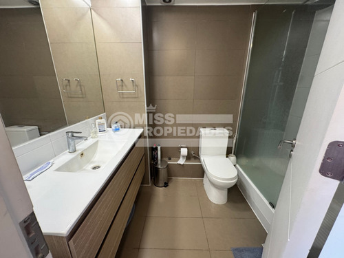 Se Vende Departamento En Edificio Playa Llacolen 04200