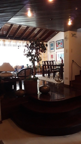 Imagen 5 de 14 de Prados Del Este, Hermosa Casa Con Gran Potencial
