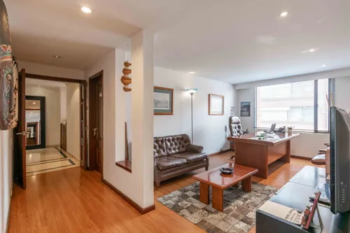 Apartamento En Venta En Chicó Norte. Cod V7051