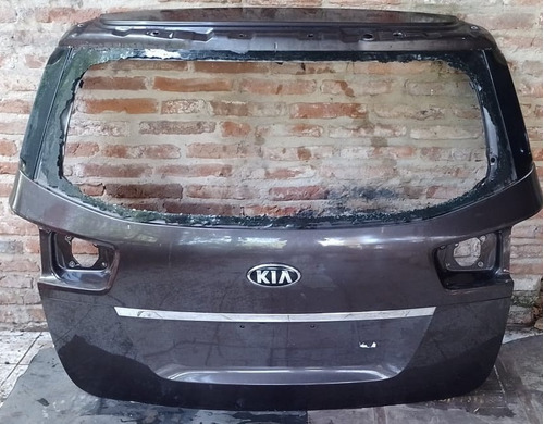 Portón Trasero Kia Carnival 16/21 Original Impecable