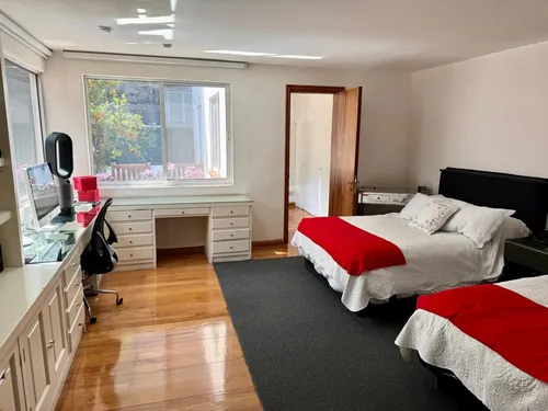 Residencia En Real De Las Lomas