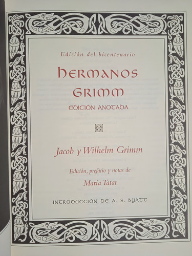 Hermanos Grimm Edición Anotada editorial Akal en español