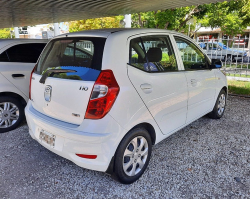 Imagen 9 de 13 de Hyundai I10 1.2 2011