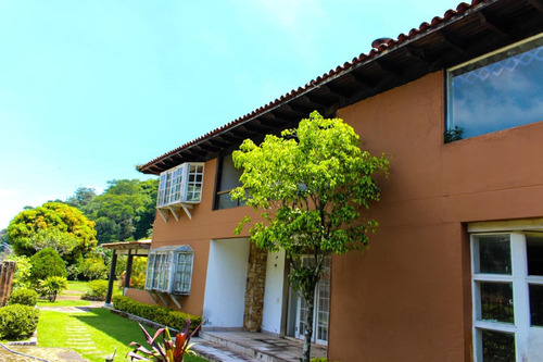 Casa Em Quitandinha, Petrópolis/rj De 400m² 4 Quartos Para Locação R$ 18.000,00/mes - Ca913172