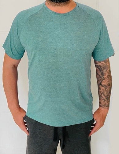 Imagem 1 de 2 de Camiseta Slim Dryfit Mescla Turquesa Allwinners