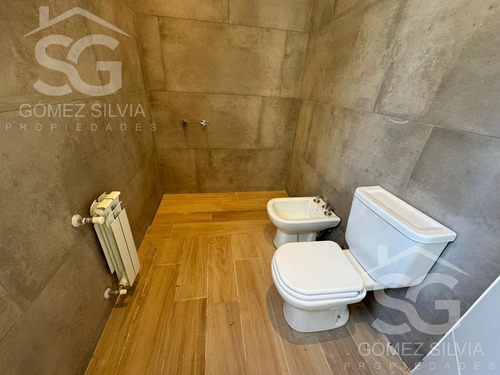 Casa En Venta 5 Ambientes Comarcas De Lujan