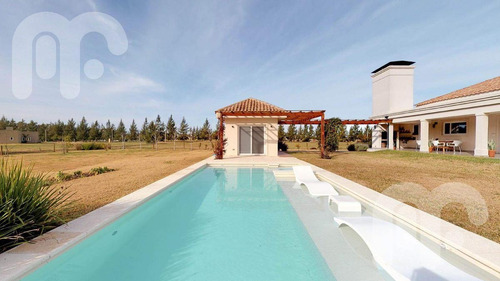 Imagen 25 de 30 de Venta Casa En Campos De Roca Ii