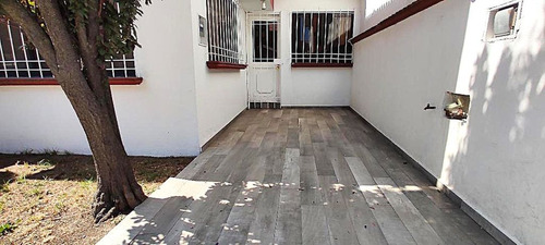 Casa En Venta En San Francisco Coaxusco, Metepec
