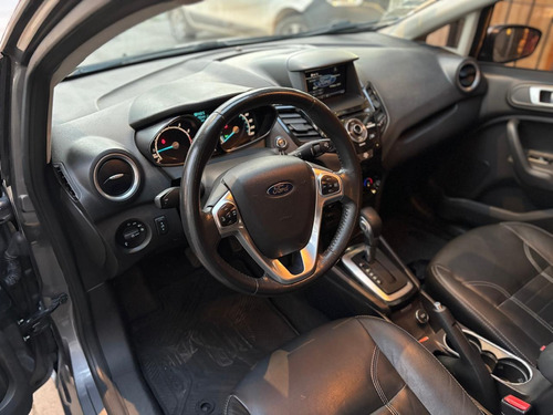 Ford Fiesta Kinetic 1.6 Titanium Powershift 120cv