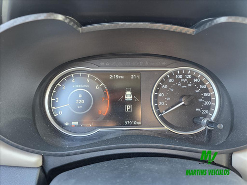 Nissan Versa 1.6 16V FLEX EXCLUSIVE XTRONIC