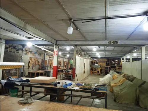 Alquila Galpón Comercial