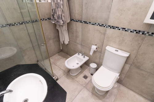 Imagen 25 de 30 de Excelente Casa De 4 Ambientes En Venta En Martinez!!