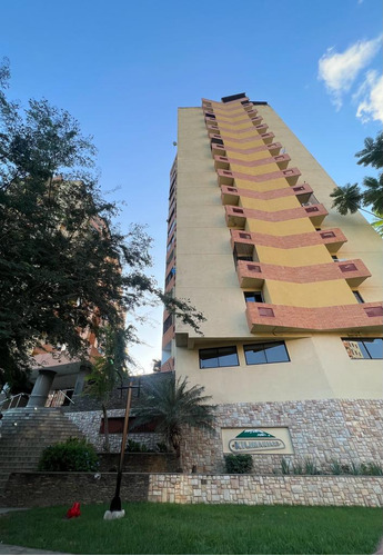 Hermoso Apartamento En Venta Mañongo Res Kilimanjaro Gavip 