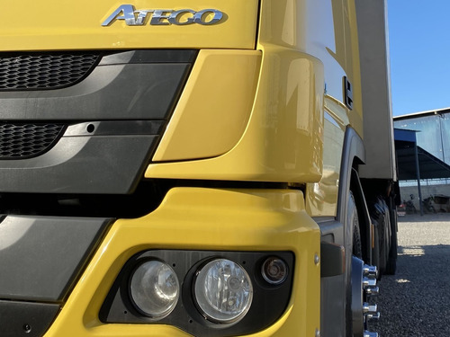 Imagem 15 de 19 de Mb Atego 2430, Truck 6x2, 2019. Sider 10 Metros.único Dono