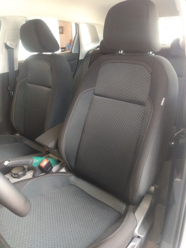 Volkswagen Polo Highline At Motor 1.6 Año 2021