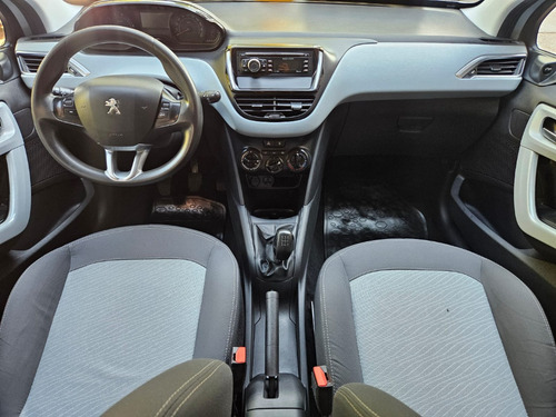 Peugeot 208 1.5 Active
