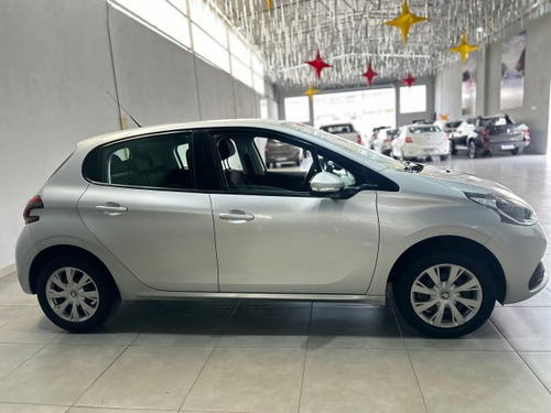 Peugeot 208 208 1.2 ACTIVE 12V FLEX 4P MANUAL