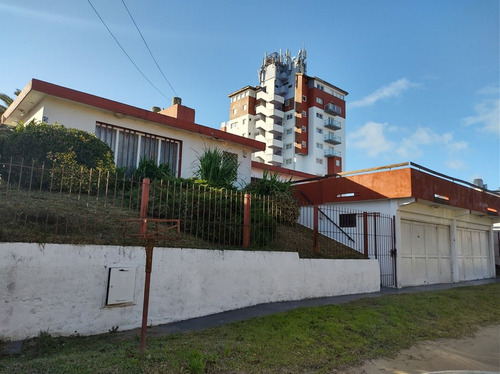 Casa Sobre Lote Multifamiliar