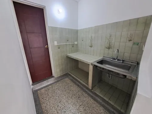 Oficina En Arriendo En Centro. Cod A20315