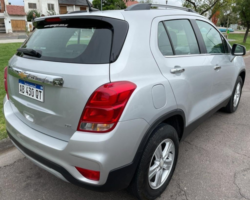 Chevrolet Tracker Ltz Única Mano 2017 L/nueva Permuto