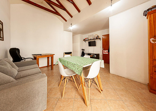 Venta Departamento 3 Ambientes Con Cochera. Carapachay Apto Crédito