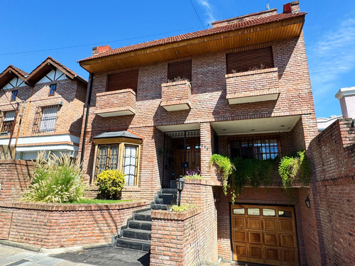 Casa En Venta En Victoria