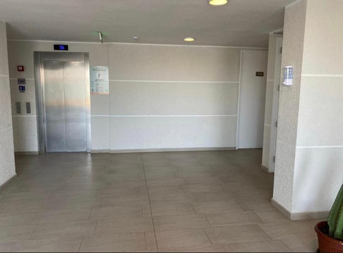 Departamento En Arriendo De 3d Y 2b En Av Waldo Alcalde