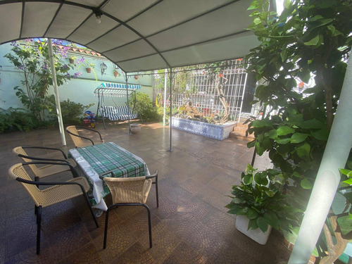 Venta De Casa Con 4 Dormitorios En Malvin