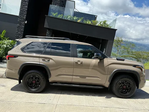 Toyota Sequoia 3.5 V6 Trd Pro