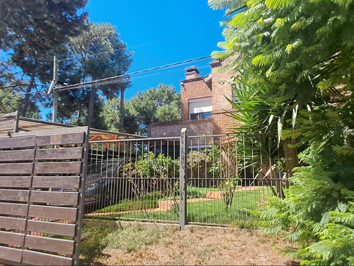Casa En El Pinar Zona Residencial Entrega De Usd140.000