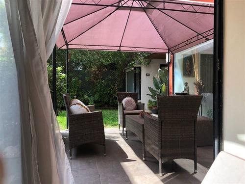 Imagen 3 de 21 de Casa En Venta De 3 Dorm. En Huechuraba/estilo Mediterráneo