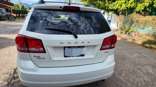 Dodge Journey 2.4 Sxt 5 Pas At
