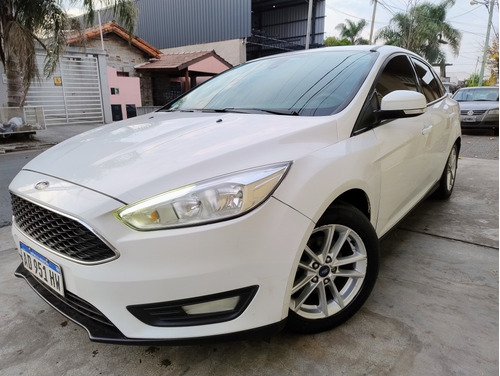 Ford Focus III 1.6 Sedan S