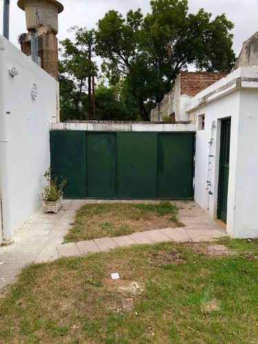 Imagen 27 de 30 de Imbatible! Alto Alberdi Patio Asador Garage X3 Escritura