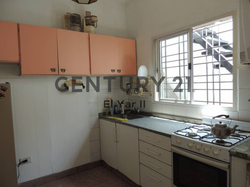 Imagen 6 de 10 de Venta Ph 3 Ambientes Con Patio Y Terraza - Ramos Mejía