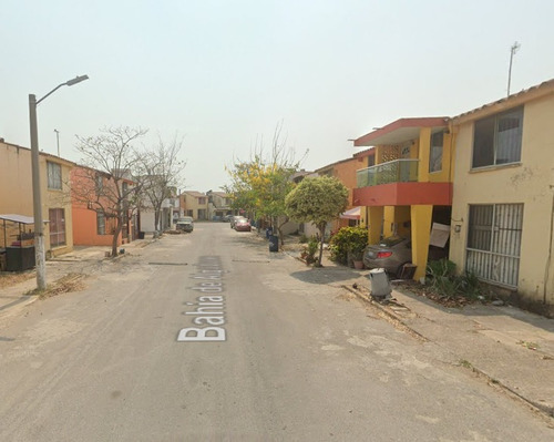 Sk01- Casa En Remate Bancario En C. Bahia Algodon, Miramapolis, Cd Madero, Tamps. (65% Debajo De Su Valor Comercial, Solo Recursos Propios)