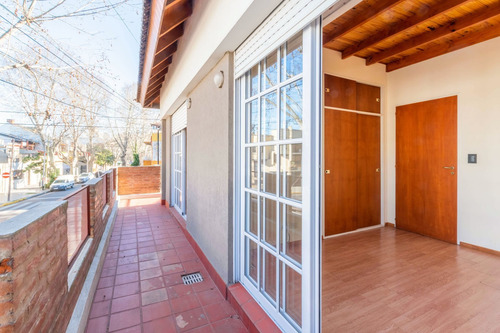 Imagen 3 de 30 de Venta Casa 4 Amb Cochera-patio-bal/terraza-parrill